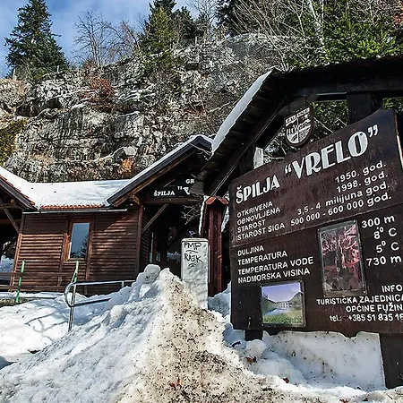 Casa Monte Chaletu Lič